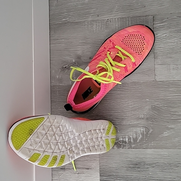 Nike sneakers - Picture 3 of 3